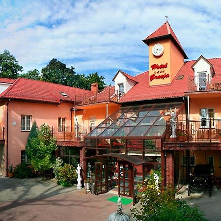 Hotel Gracja Gorzow Wielkopolski Exterior photo